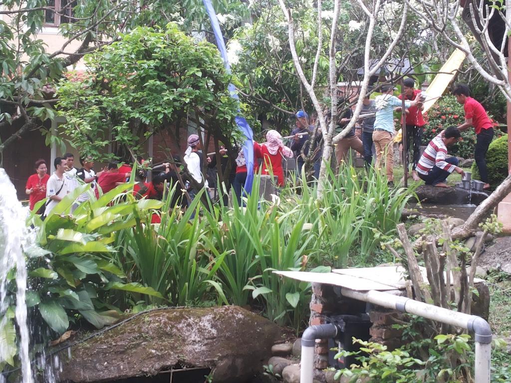 Bumi Cikeas Sentul Bogor Hotell Eksteriør bilde