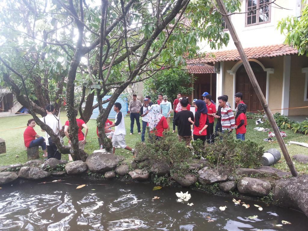 Bumi Cikeas Sentul Bogor Hotell Eksteriør bilde