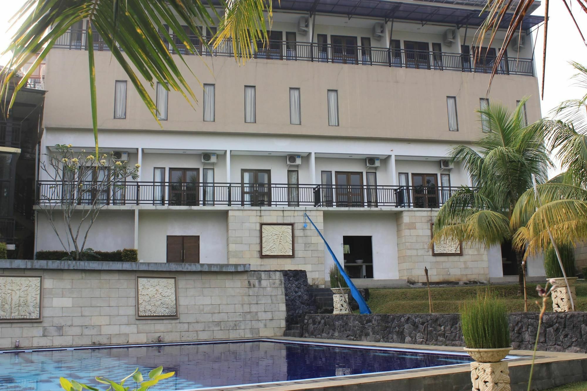 Bumi Cikeas Sentul Bogor Hotell Eksteriør bilde